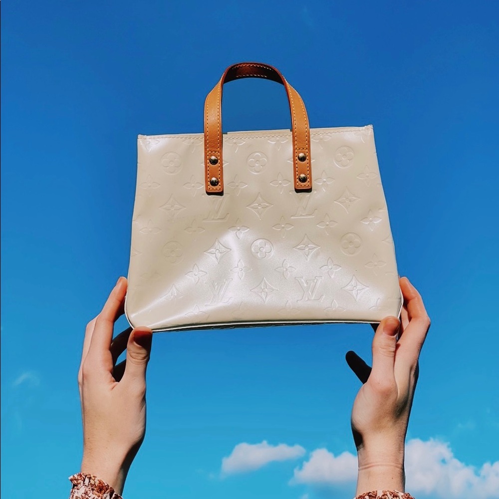 Louis Vuitton Reade PM